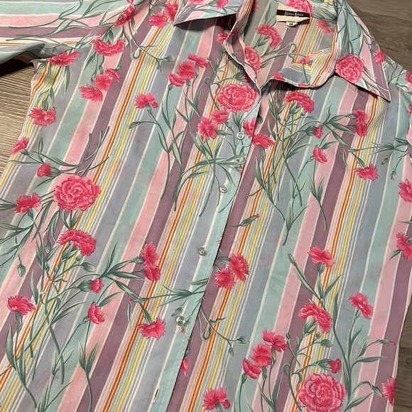 Vintage Neiman Marcus pastel stripe floral bouquet button-down cotton shirt - Picture 6 of 6